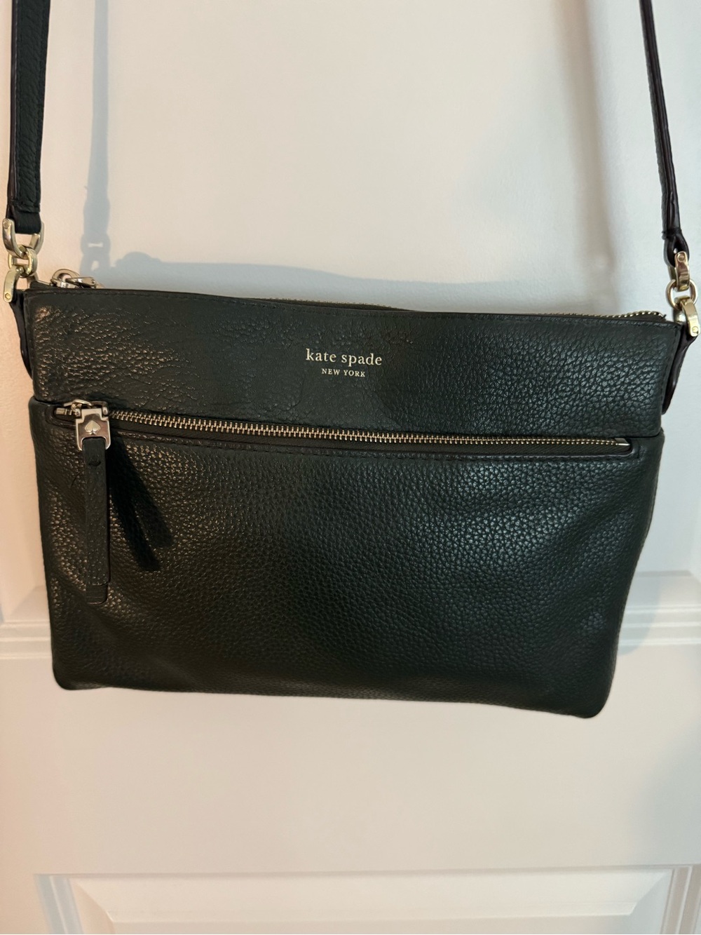 kate spade Polly Medium Dark Green Leather Slim Crossbody with Front Zip
